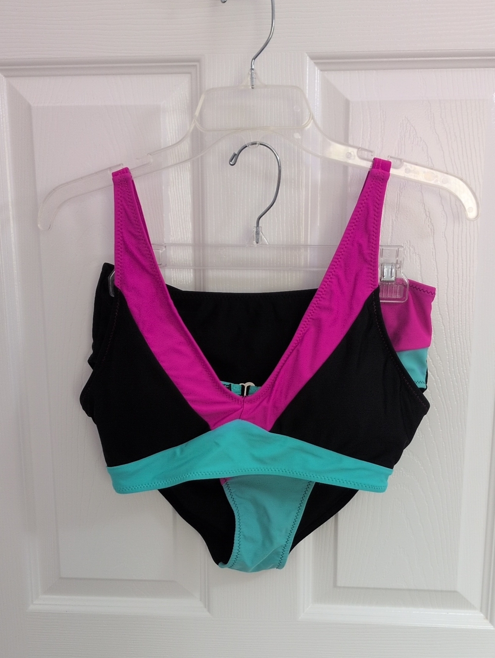 Blooming Jelly Sporty Color Block Bikini Set - M
